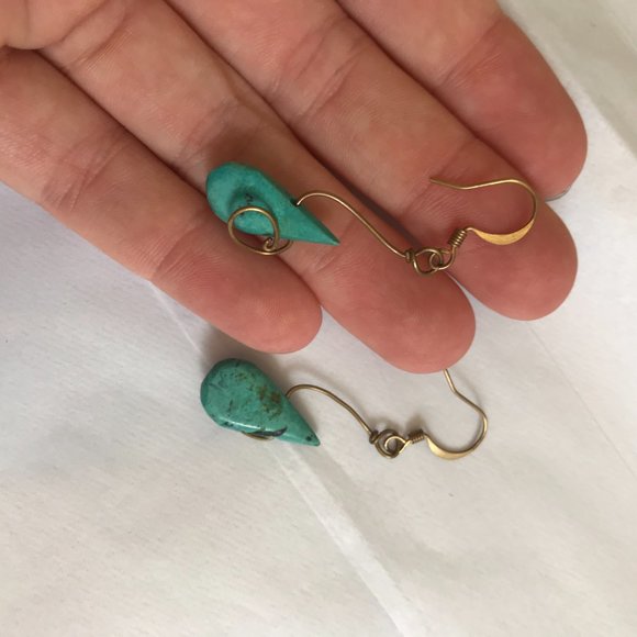 3/$15 Handmade Vintage Gold and Blue Earrrings - Picture 4 of 4